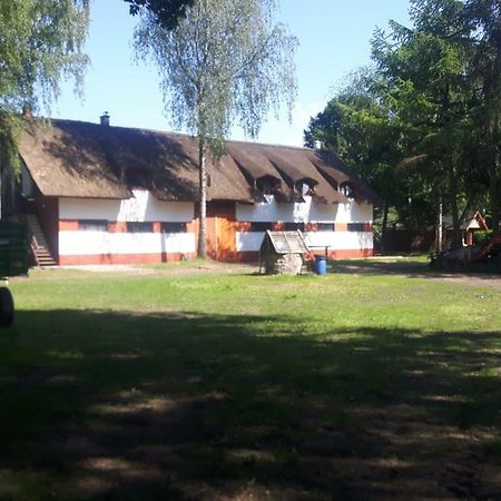 Stadnina Lekwica Exterior photo